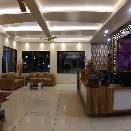 Hotel Great Annapurna Khuldabad Екстериор снимка