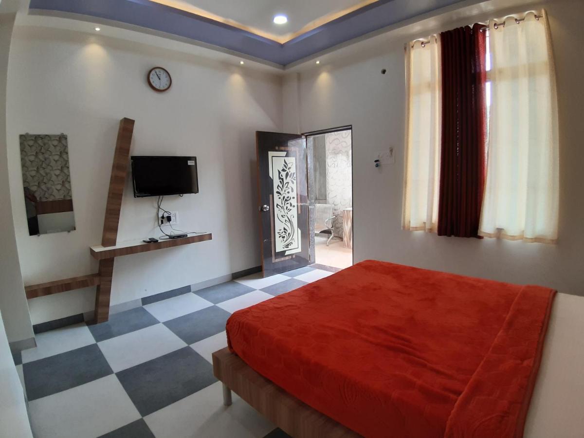 Hotel Great Annapurna Khuldabad Екстериор снимка